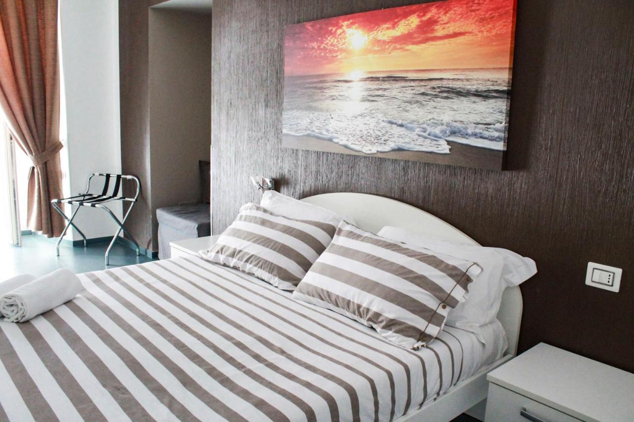 Mascalzone Latino Luxury Rooms Naples Exterior photo
